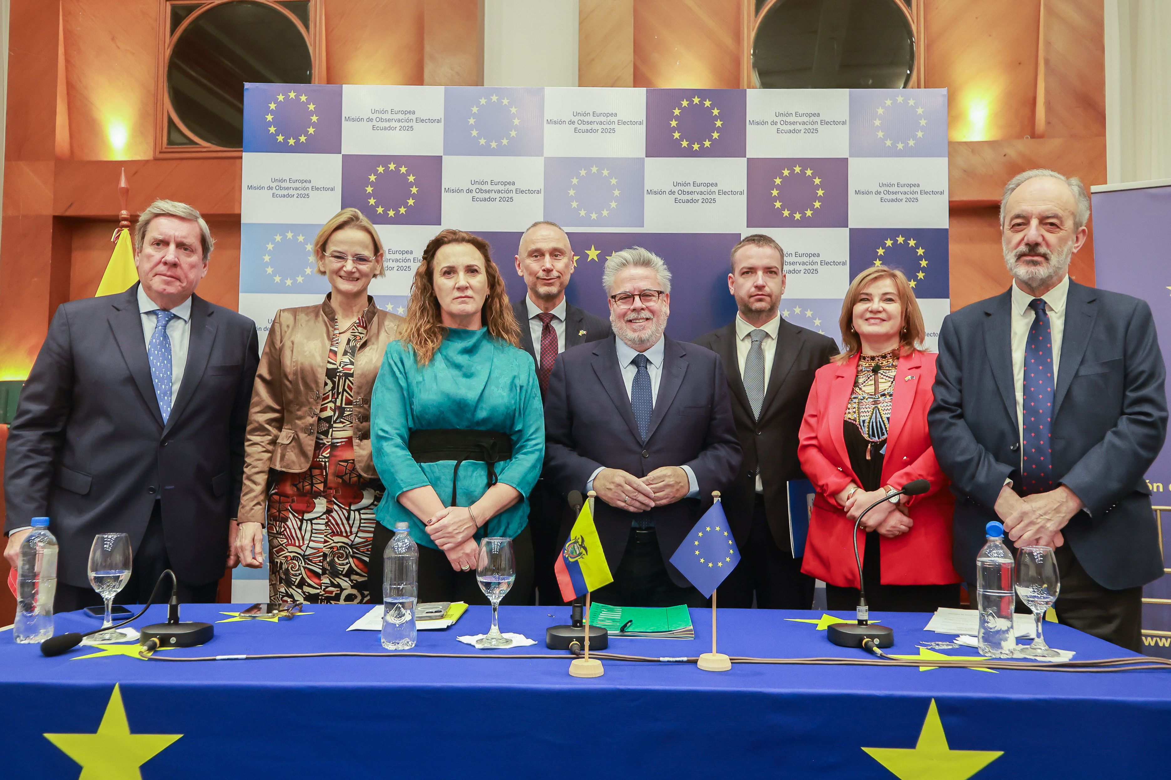 Európai parlamenti választási megfigyelő misszió Ecuadorban magyar részvétellel